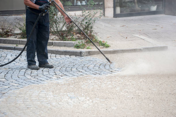 Best Post-Construction Pressure Washing  in Highland Park, IL